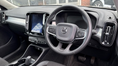 Volvo Xc40 2.0 T4 Momentum 5dr AWD Geartronic Petrol Estate